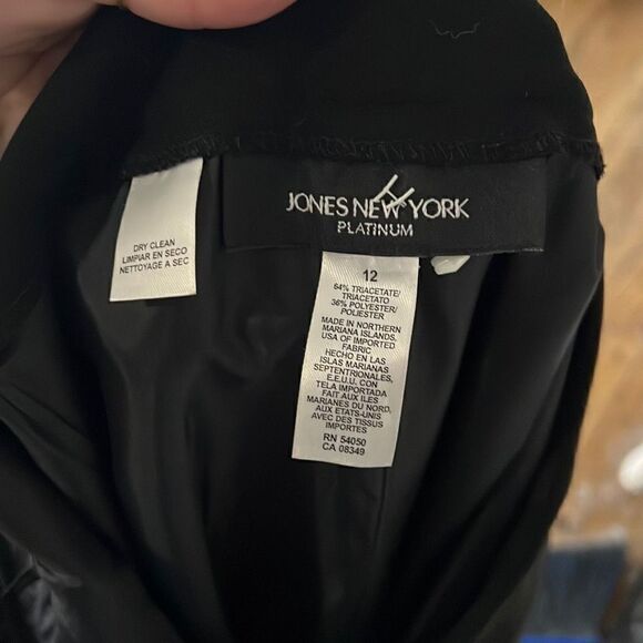 Dress pants  - Picture 4 of 4